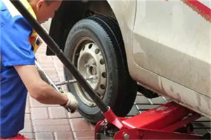 玉桥附近拖车24小时服务热线电话