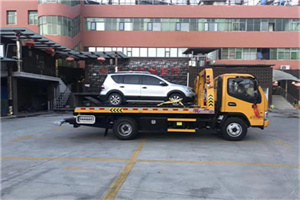 玉桥汽车紧急补胎换胎救援