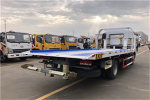 玉桥汽车救援补胎